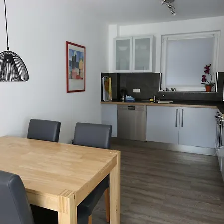 - Am Schierbrunnen Apartment Luneburg